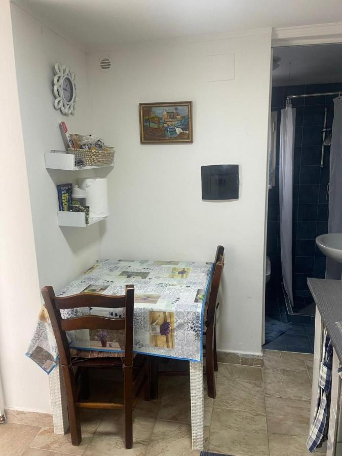 Bed & Breakfast Lipi Pozzuoli Exterior photo